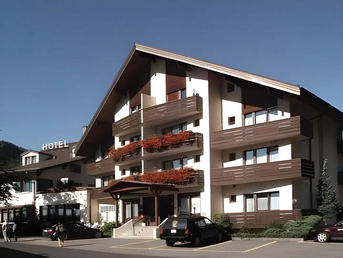 Curfirsten EXTERIOR
