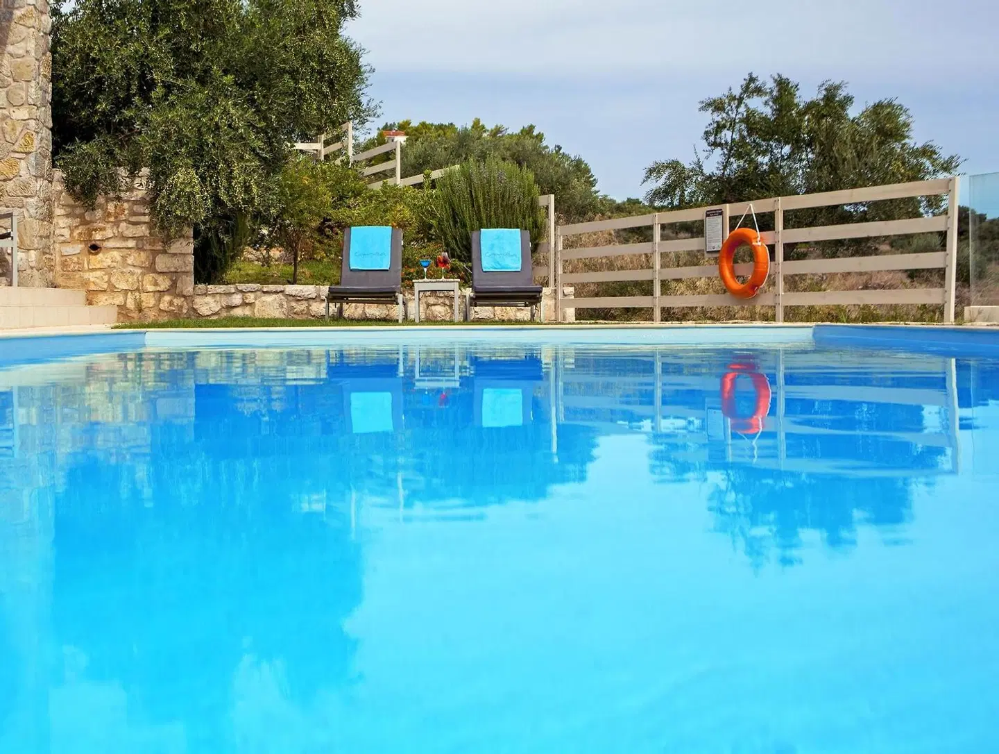 Camvillia Resort OUTDOOR_POOL