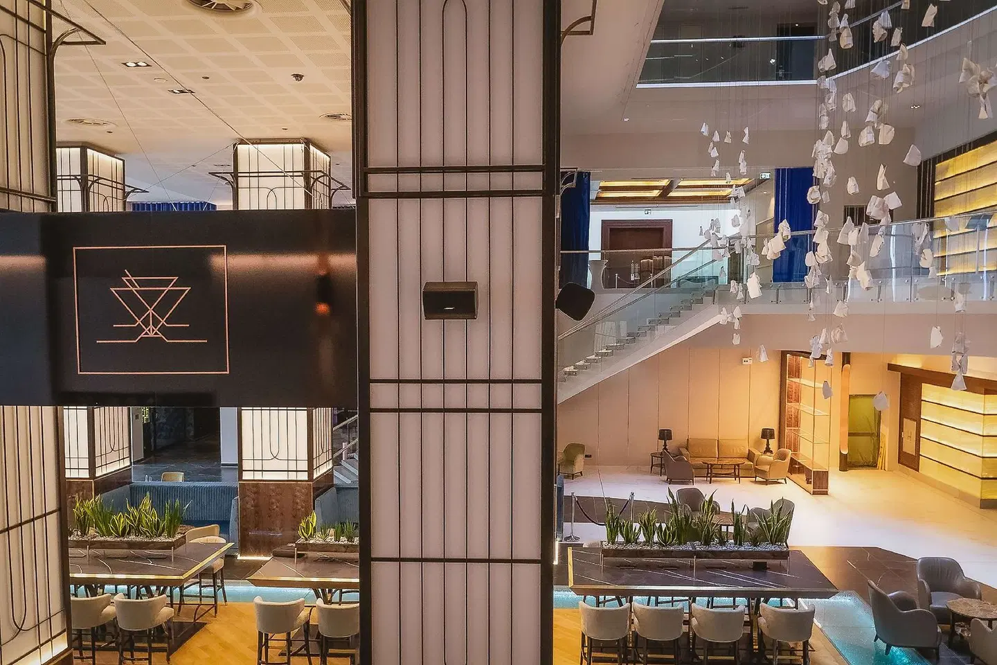 Radisson Blu Hotel Bucharest Bar