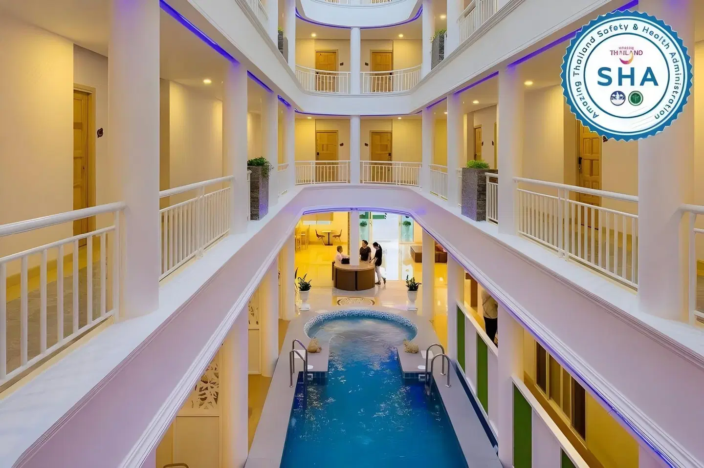 Hi Chiangrai Hotel Hallenbad