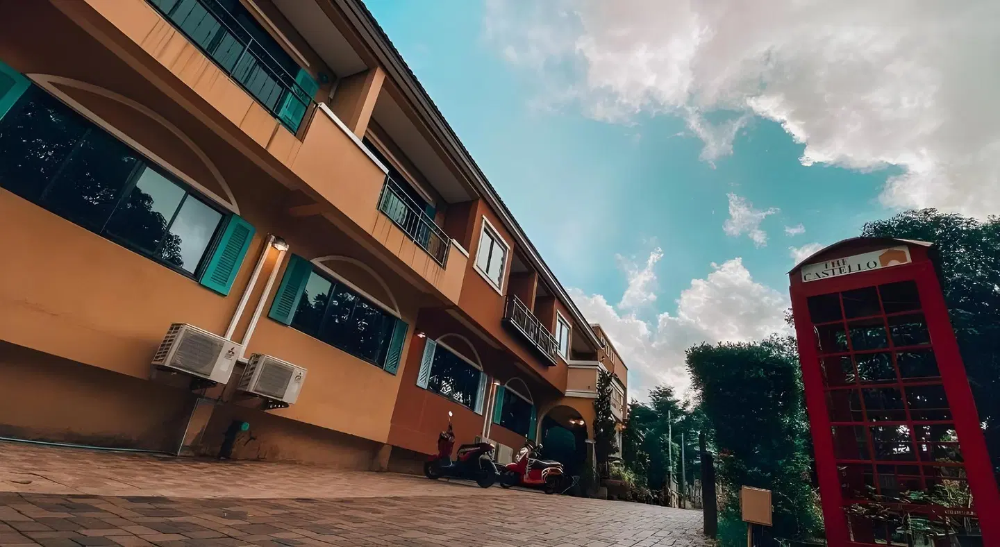 The Castello Resort EXTERIOR
