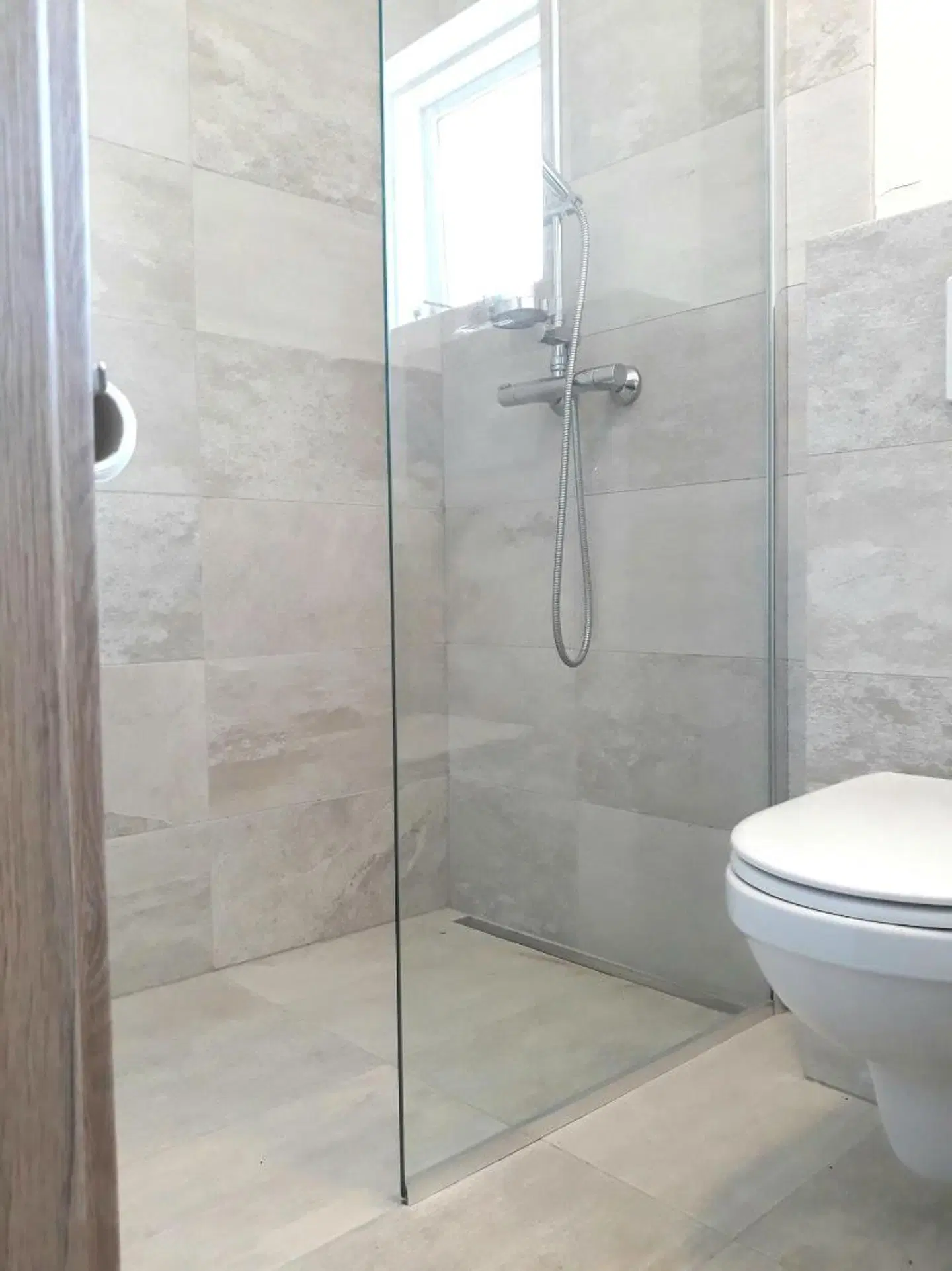 Post-Plaza Guesthouse Badezimmer
