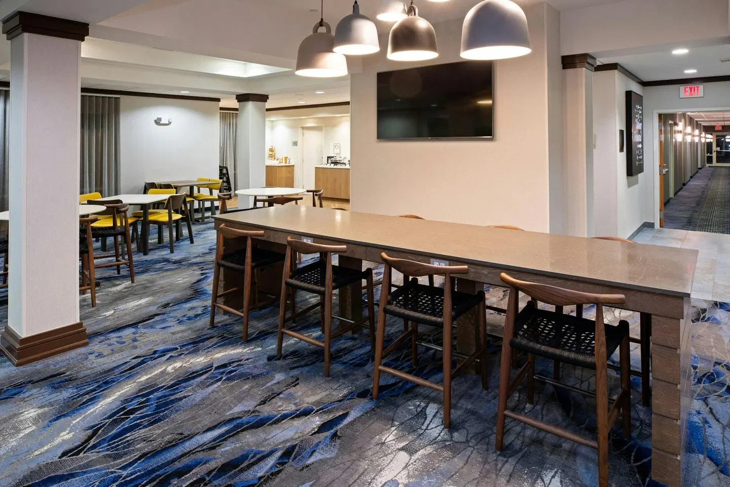 Fairfield by Marriott Inn & Suites Elizabethtown Bar