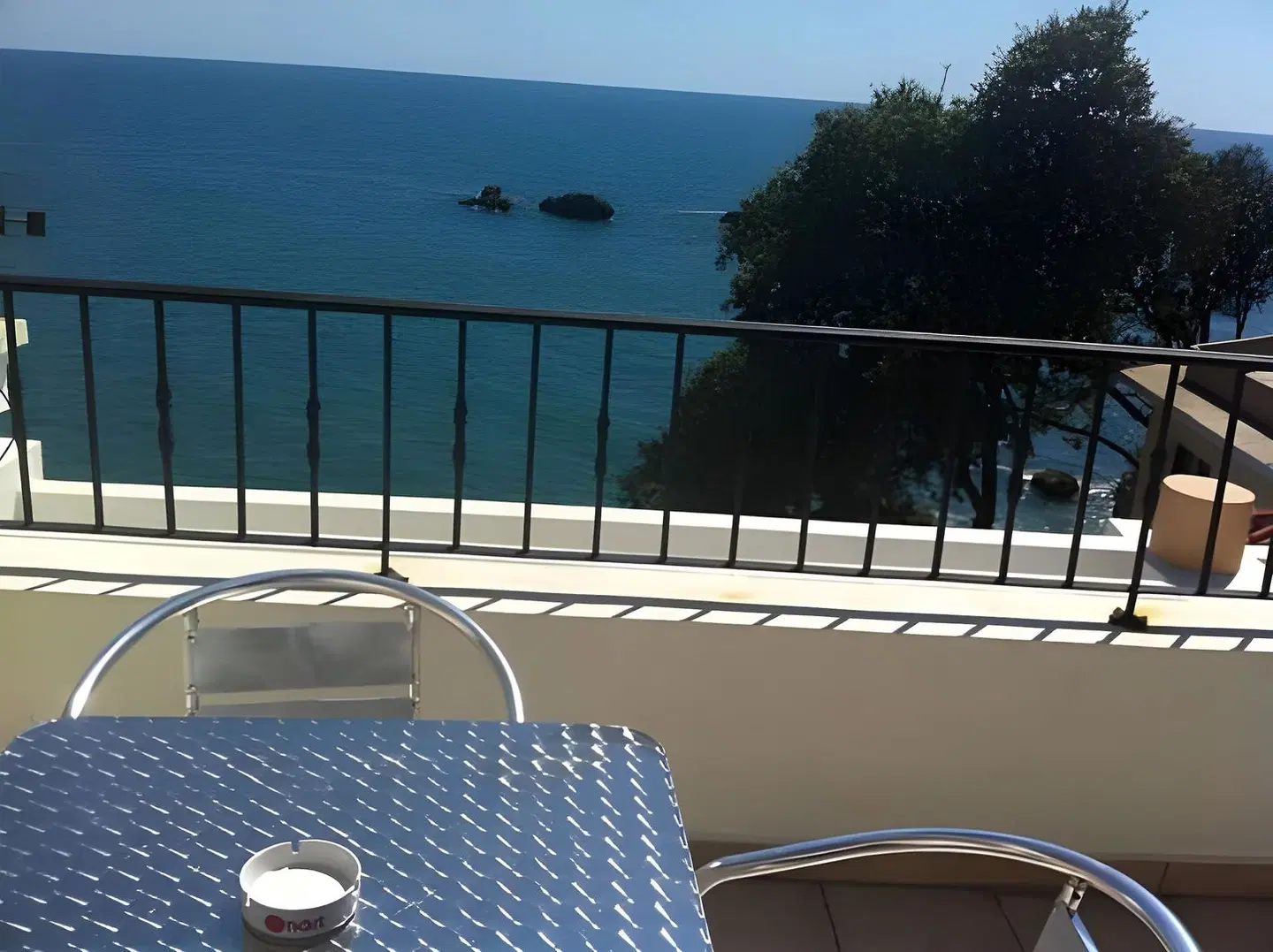 Apartments Eneida Terrasse