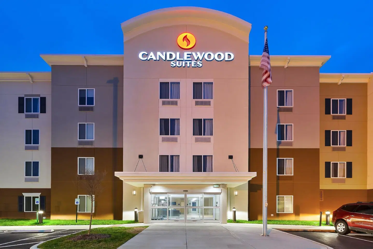 Candlewood Suites Louisville - NE Downtown Area by IHG EXTERIOR
