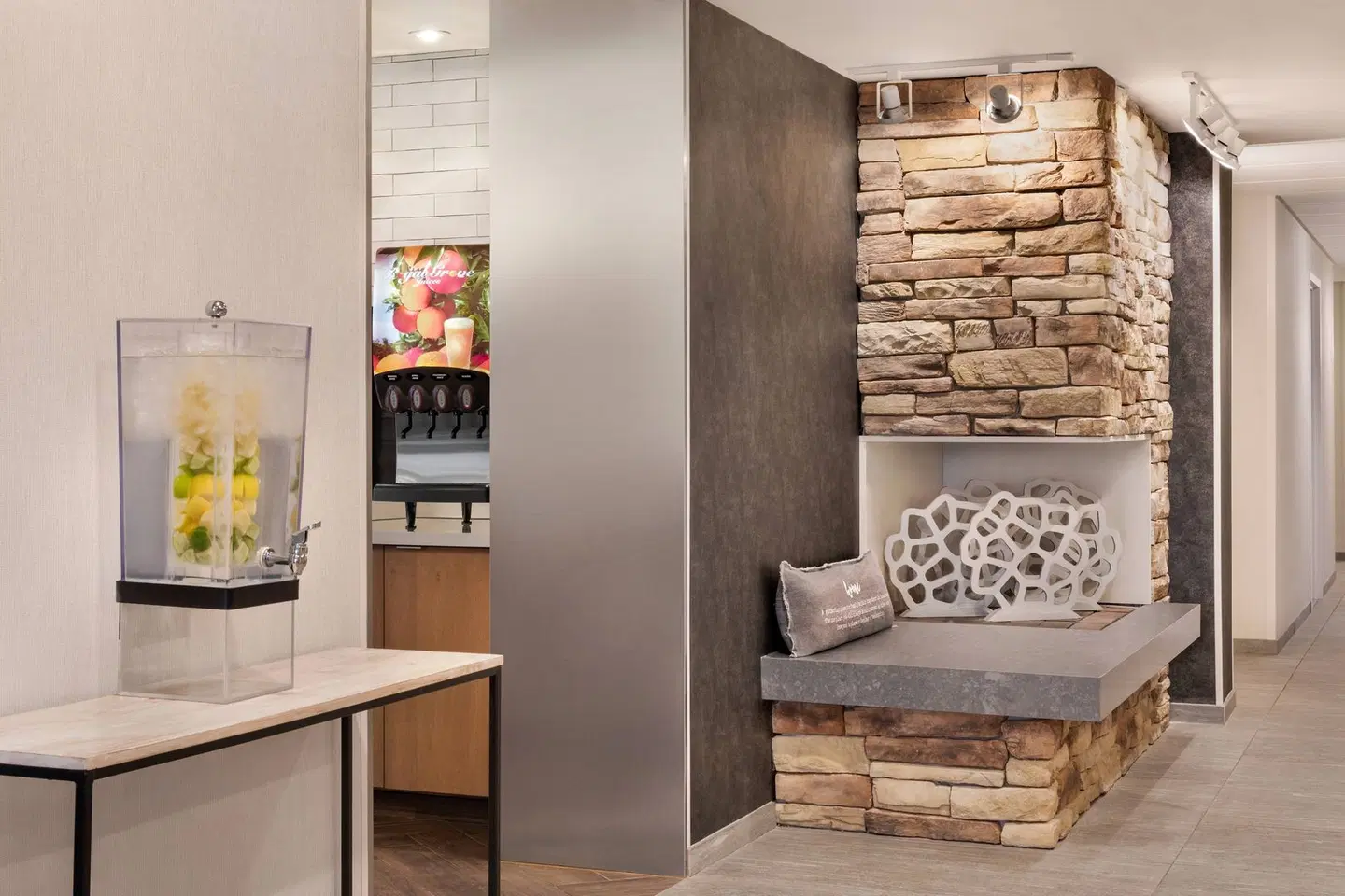 Fairfield Inn by Marriott Erie LOUNGE_LOBBY