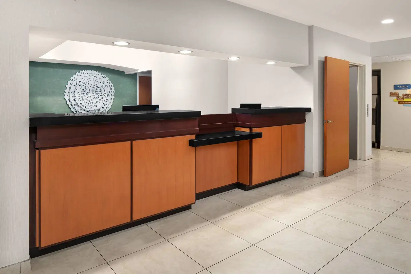 Fairfield by Marriott Inn & Suites Denver Airport LOUNGE_LOBBY