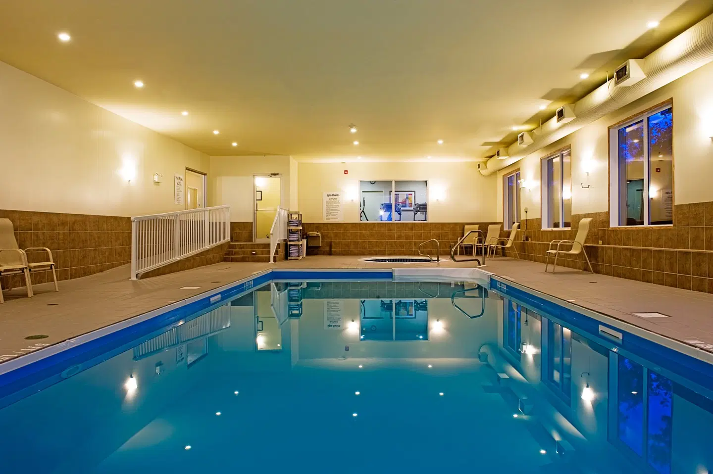 Holiday Inn Express & Suites Regina-South Hallenbad