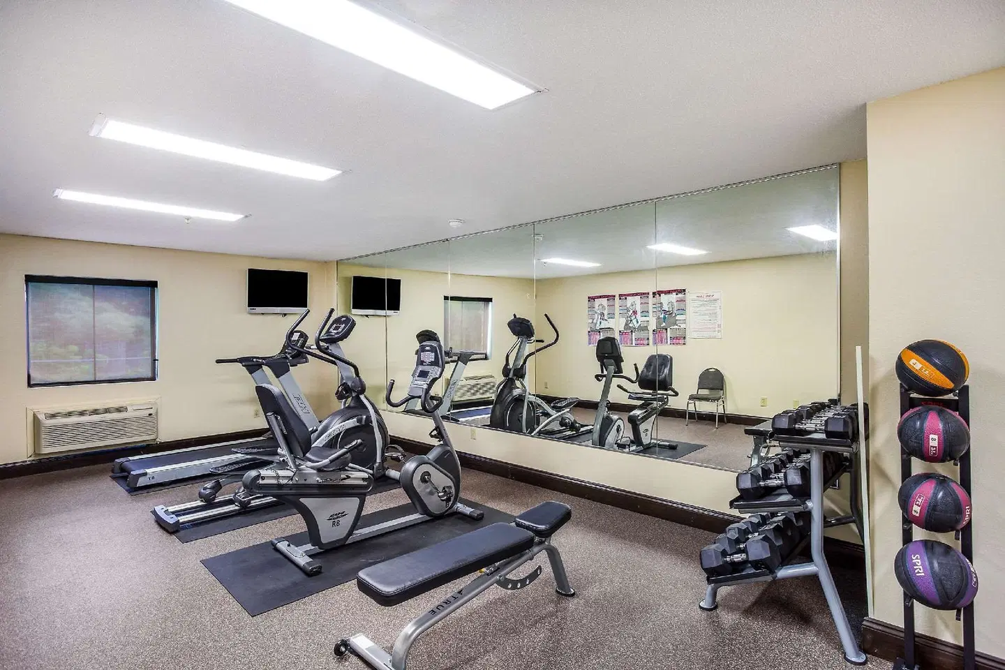 Comfort Inn SPORTS_AND_LEISURE
