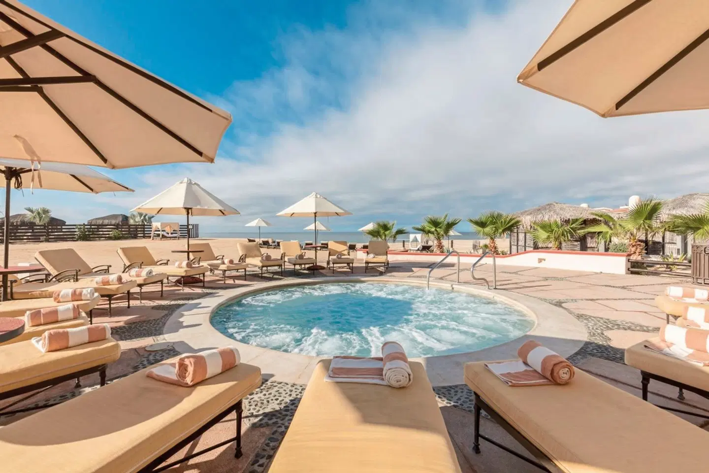 Solmar Resort OUTDOOR_POOL