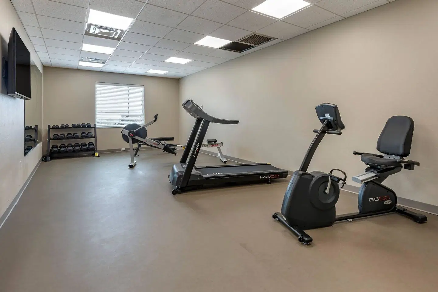 MainStay Suites SPORTS_AND_LEISURE