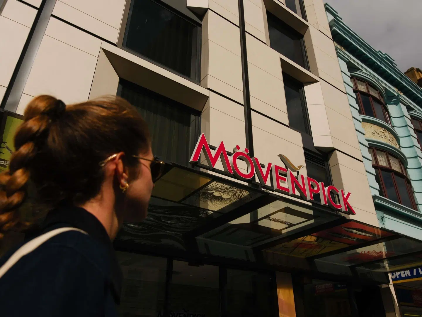 Mövenpick Hotel Hobart EXTERIOR