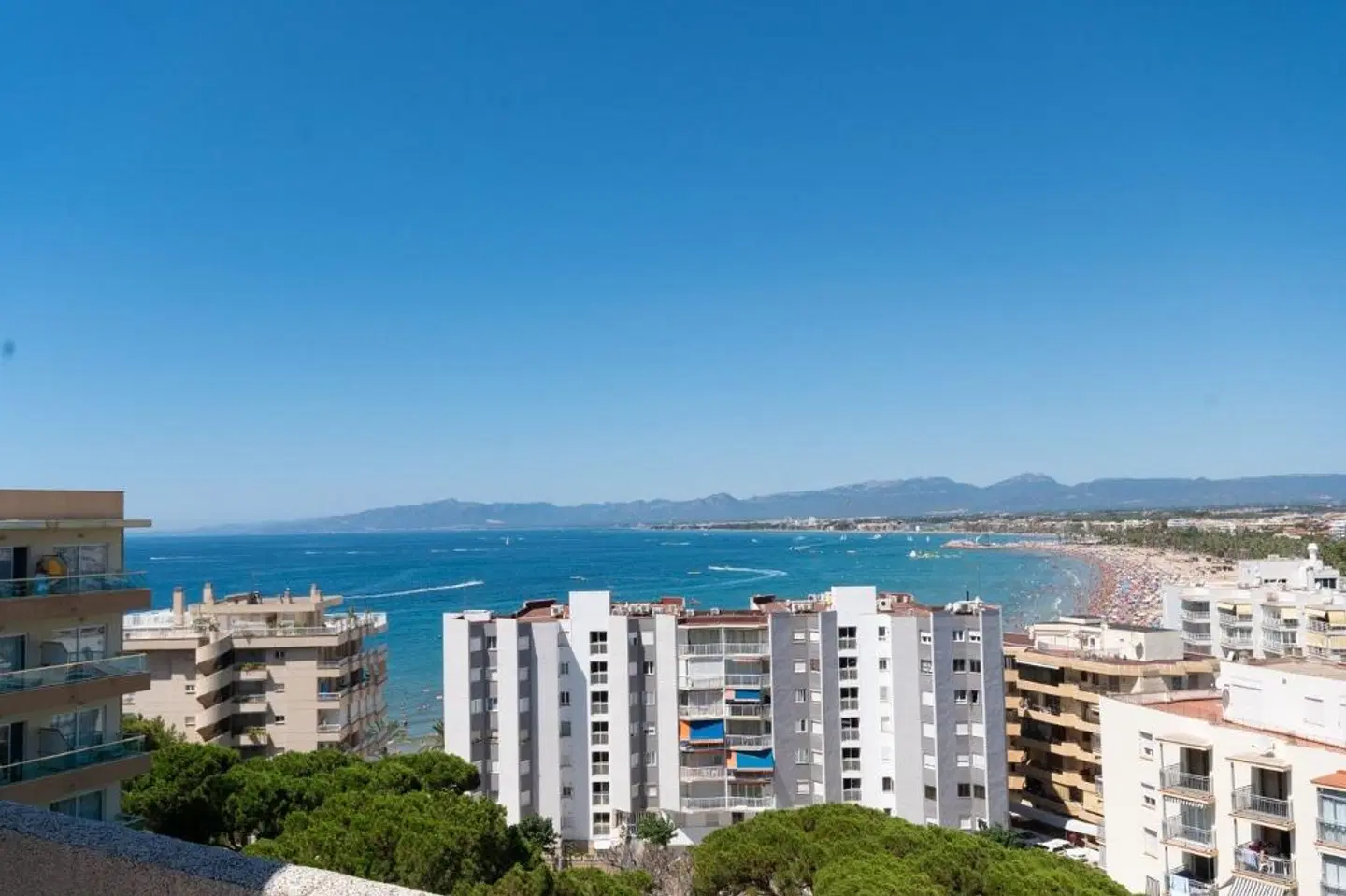 Rentalmar Blue Beach Apartments EXTERIOR