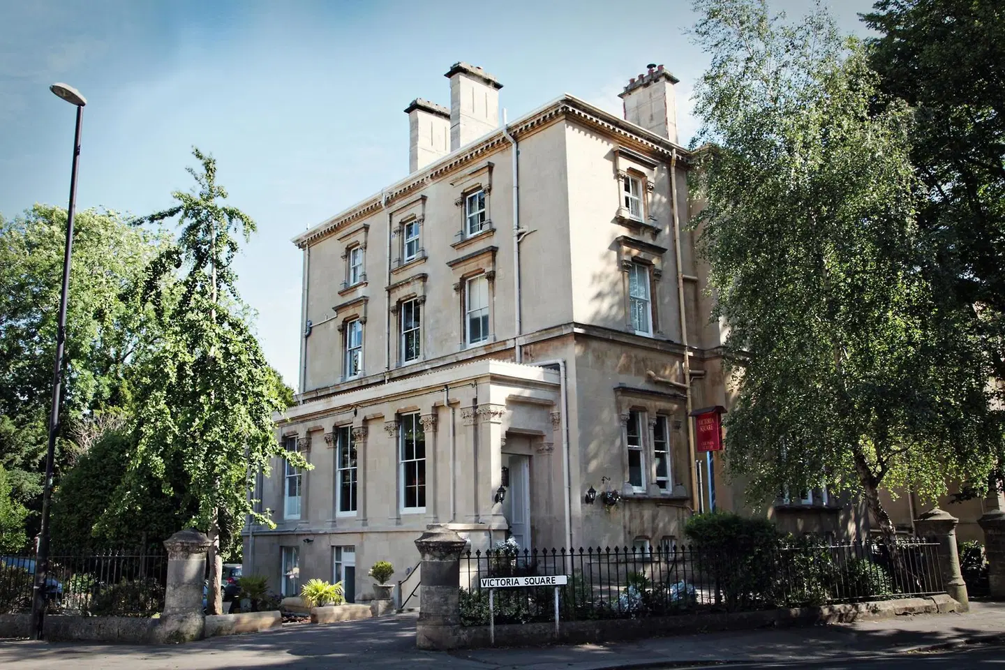 Victoria Square Hotel Clifton Village EXTERIOR