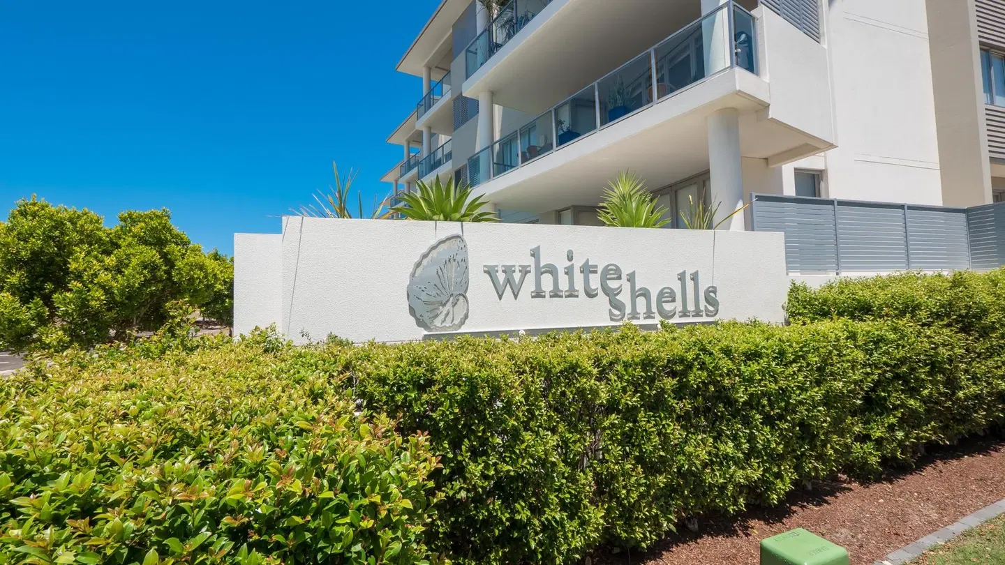 White Shells Luxury Apartments EXTERIOR