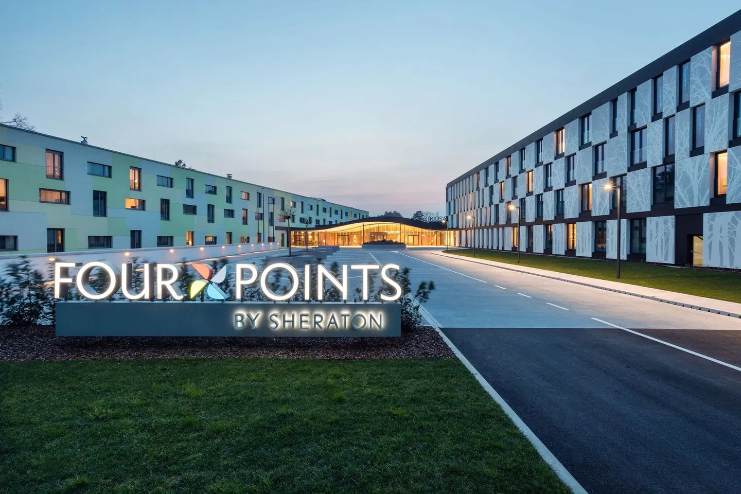 Four Points by Sheraton Ljubljana Mons EXTERIOR