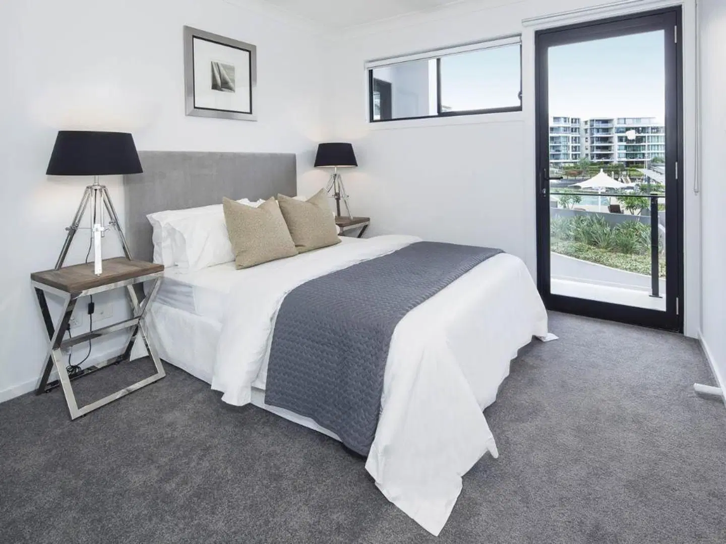 Allisee Apartments ROOM_EXAMPLE