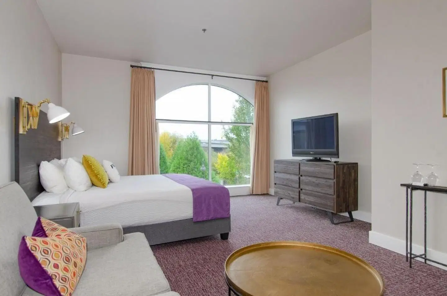 The Dundee - A Trace Hotel ROOM_EXAMPLE