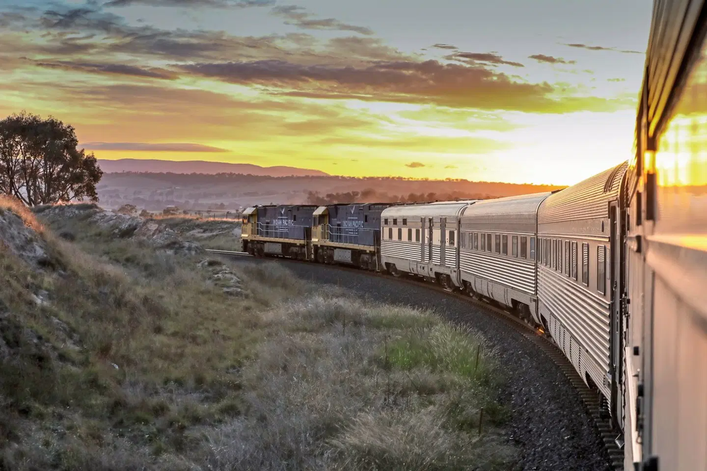 Indian Pacific Sydney - Adelaide LANDSCAPE