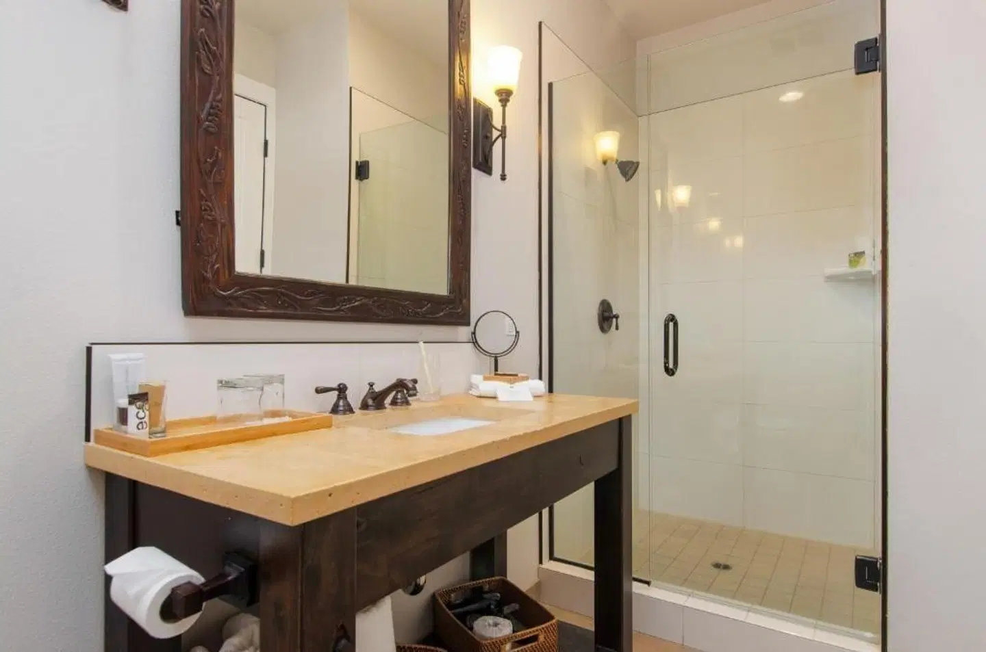 The Dundee - A Trace Hotel Badezimmer
