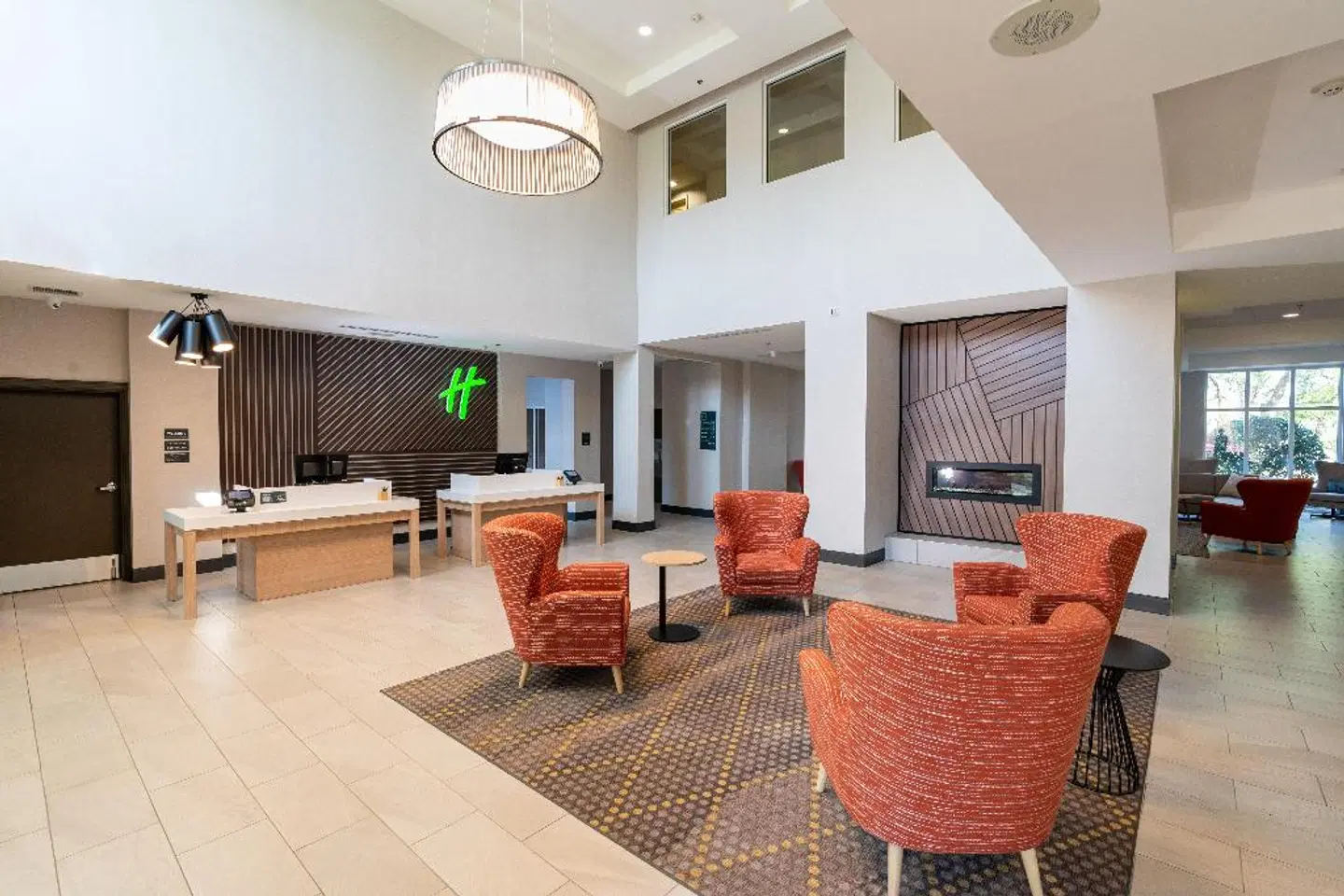Holiday Inn Daytona Beach Lpga Blvd by IHG LOUNGE_LOBBY