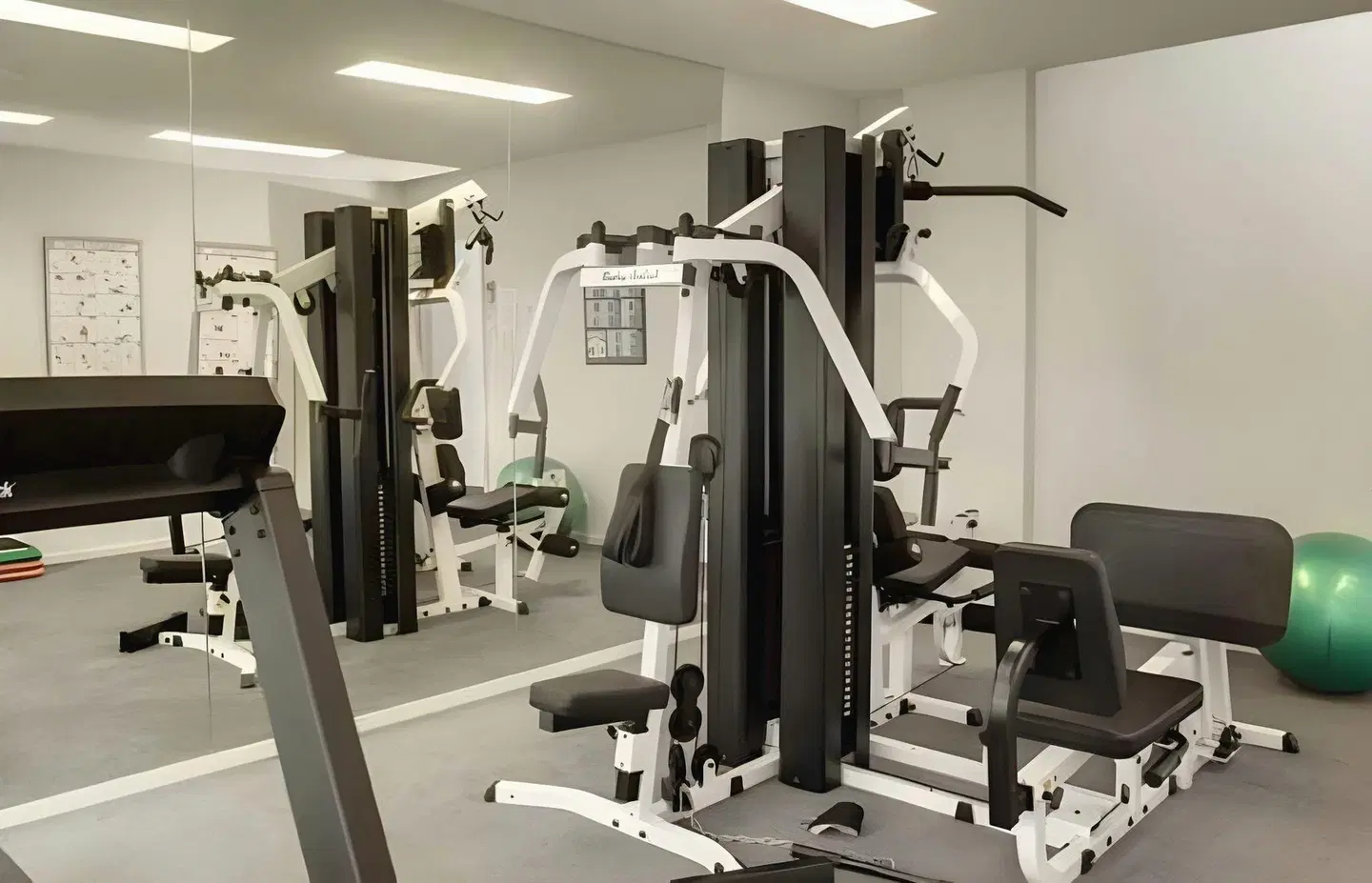 Burwood Serviced Apartments SPORTS_AND_LEISURE