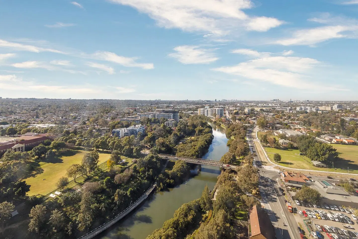 Meriton Serviced Apartments Parramatta LANDSCAPE