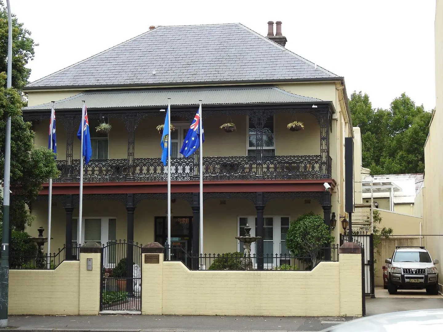 Manor Boutique Hotel EXTERIOR