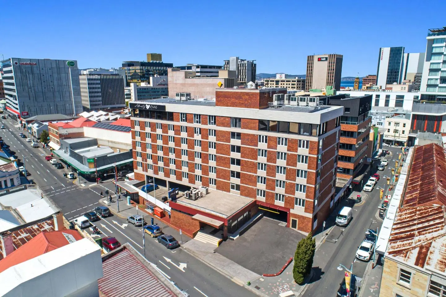 Allurity Hotel EXTERIOR