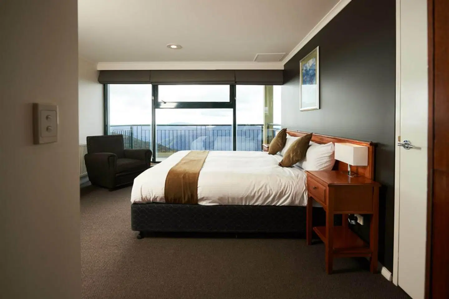 Mt Buller Chalet Hotel & Suites ROOM_EXAMPLE