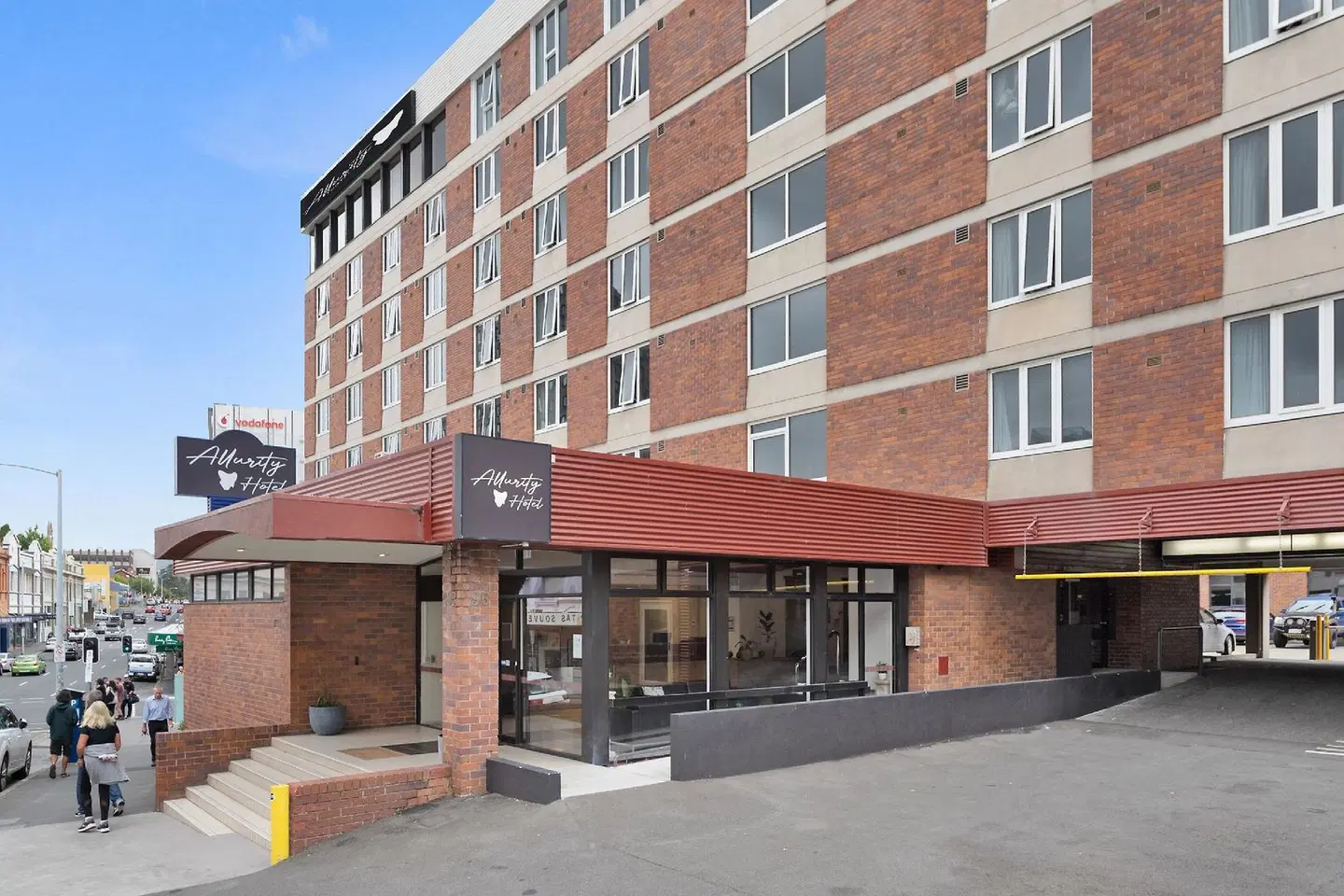 Allurity Hotel EXTERIOR