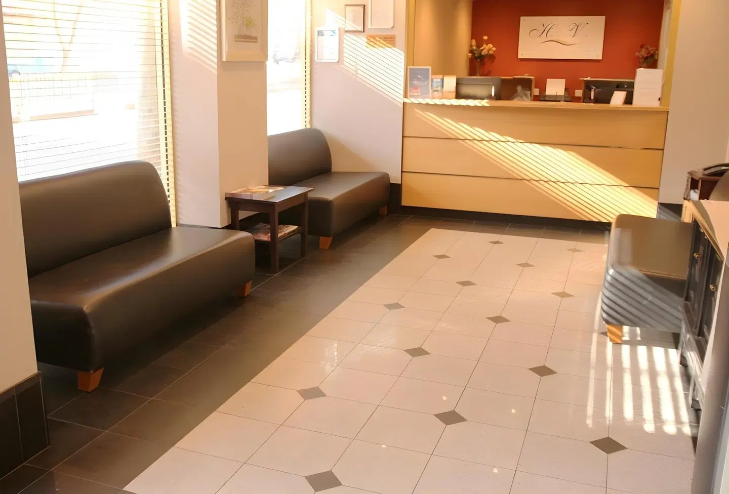 Arrow on Spencer LOUNGE_LOBBY
