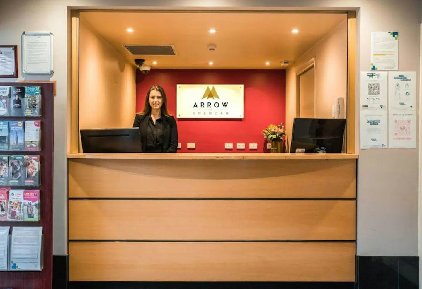 Arrow on Spencer LOUNGE_LOBBY