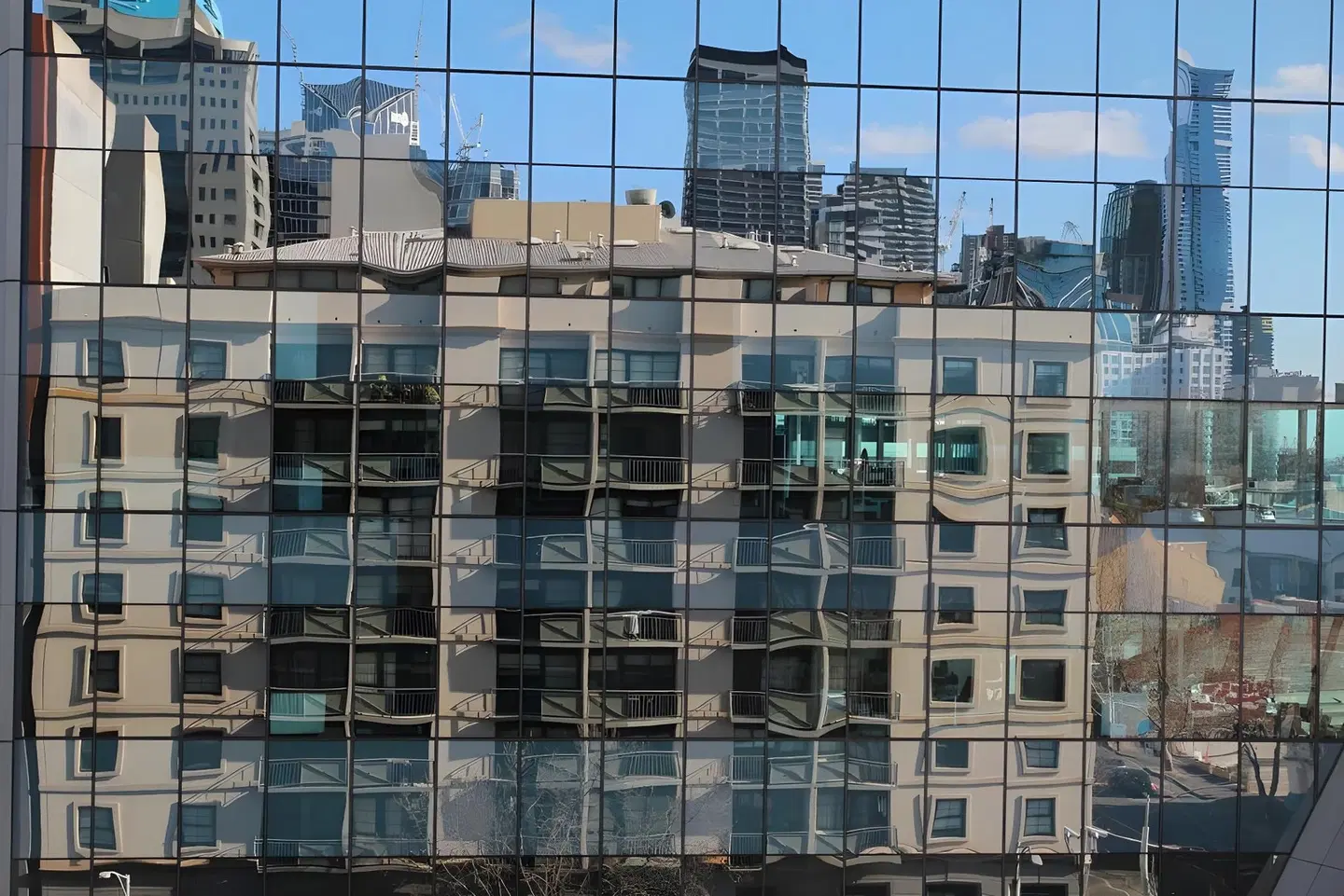 Arrow on Spencer EXTERIOR