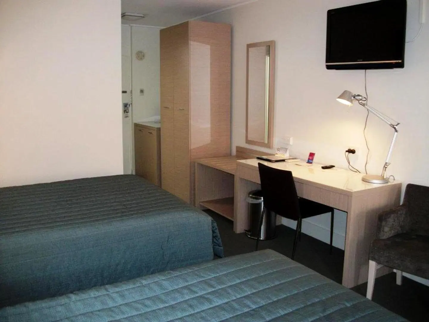 Quality Hotel Sherbourne Terrace ROOM_EXAMPLE