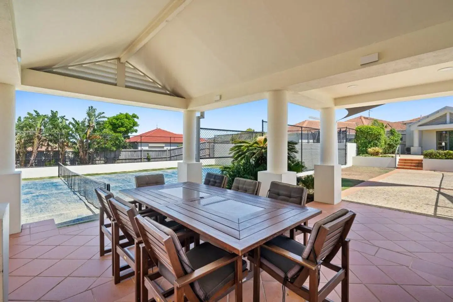 The Cove Yamba Terrasse