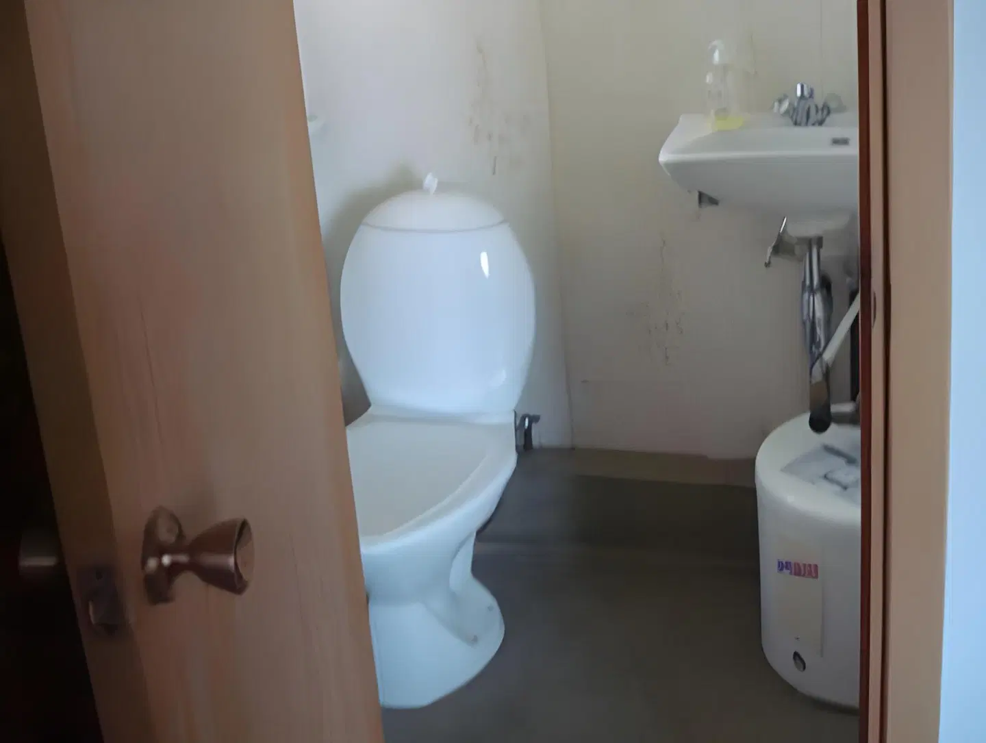 Mánagisting Guesthouse Badezimmer