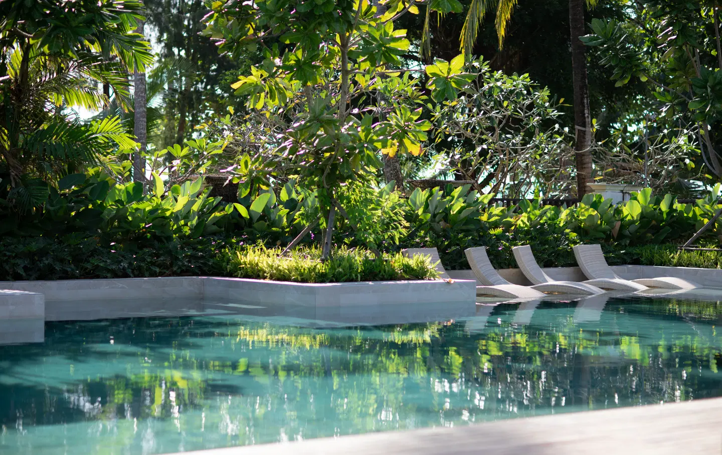 VAYNA Boutique Koh Chang OUTDOOR_POOL