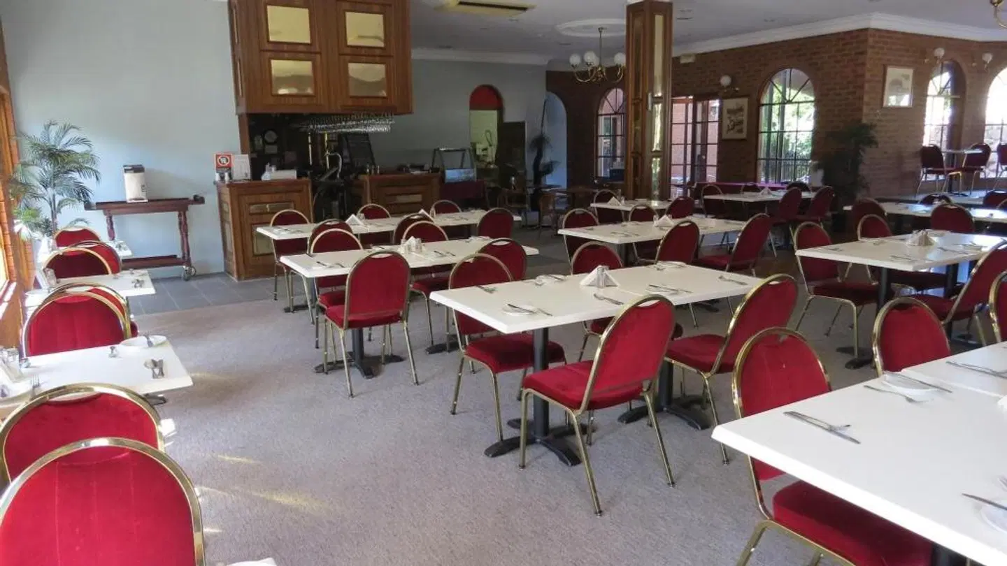 Econo Lodge Albury Paddlesteamer Restaurant