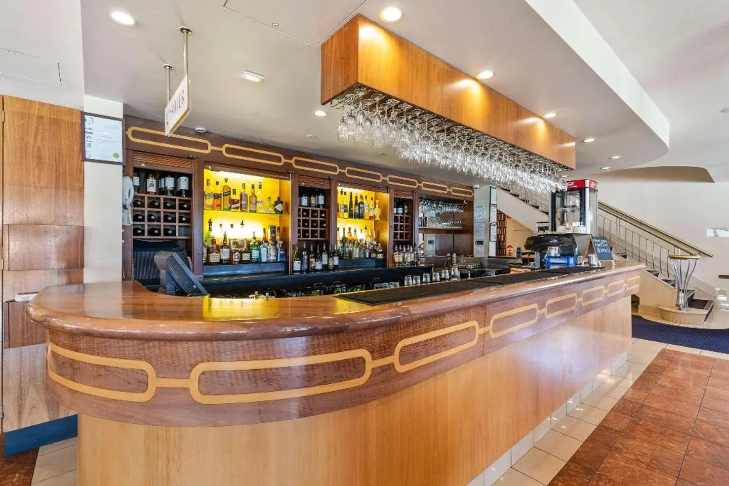Quality Hotel Parklake Shepparton Bar