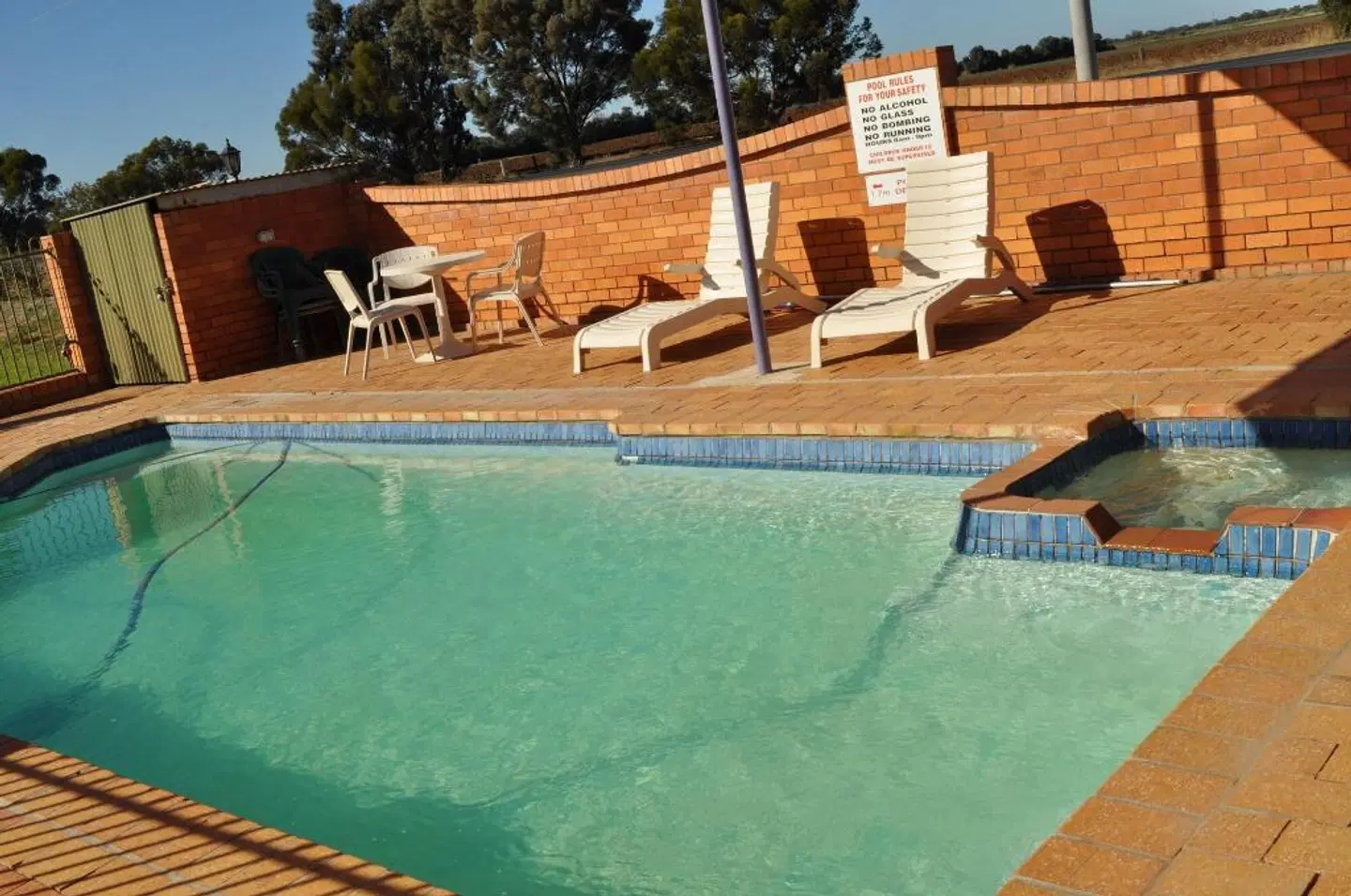 Comfort Inn Bishops Lodge OUTDOOR_POOL