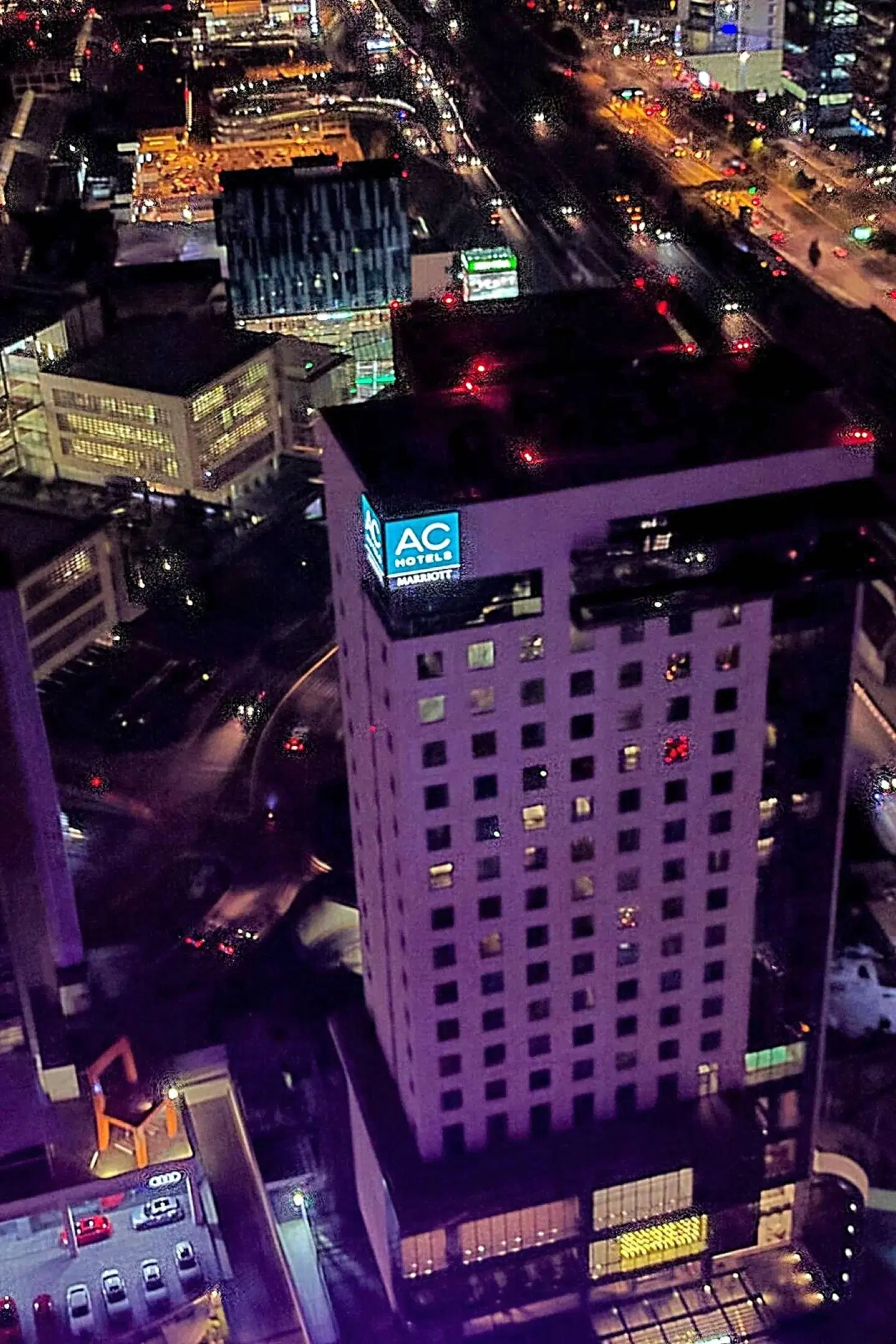 AC Hotel by Marriott Santa Fe Bar