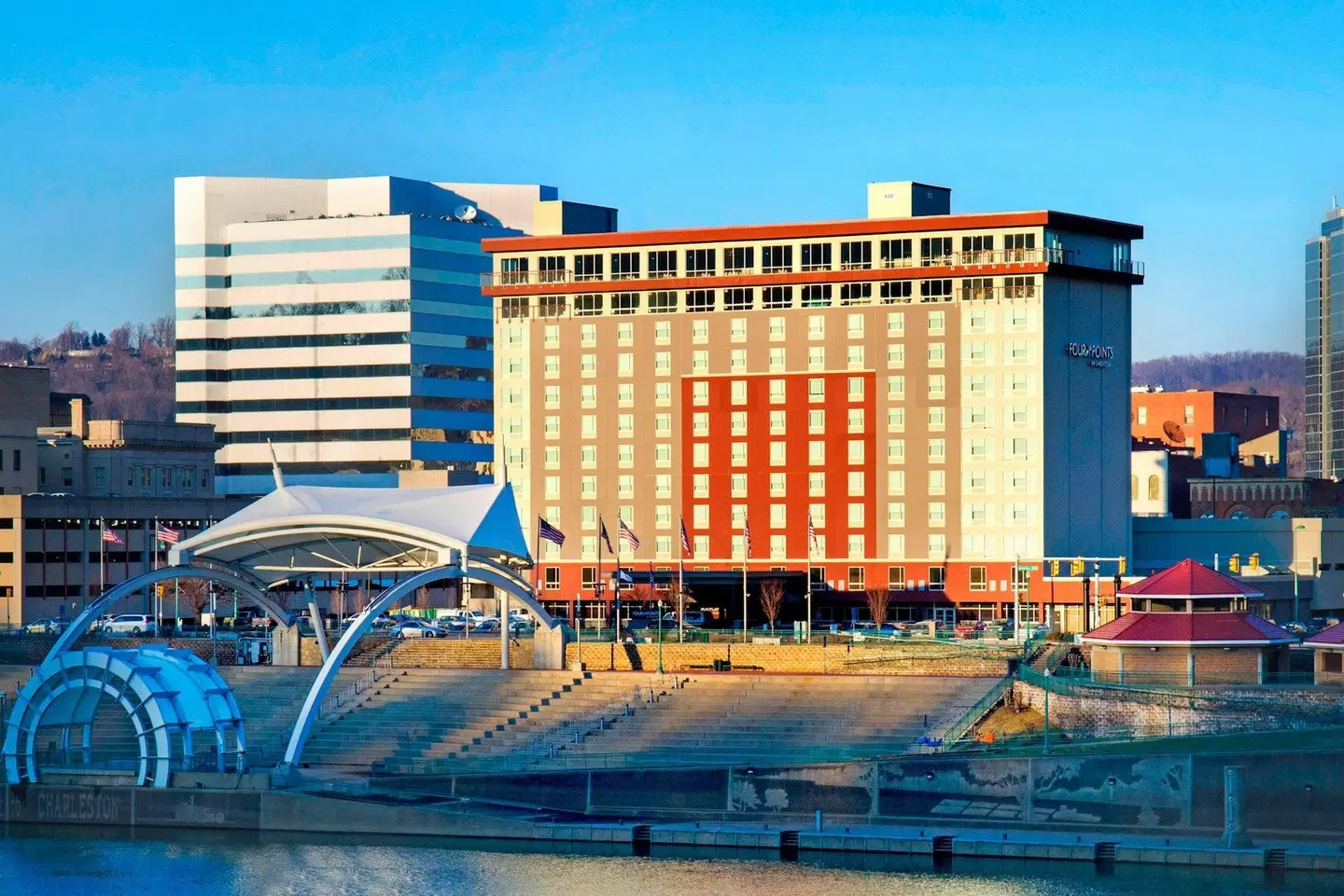 Four Points by Sheraton Charleston EXTERIOR
