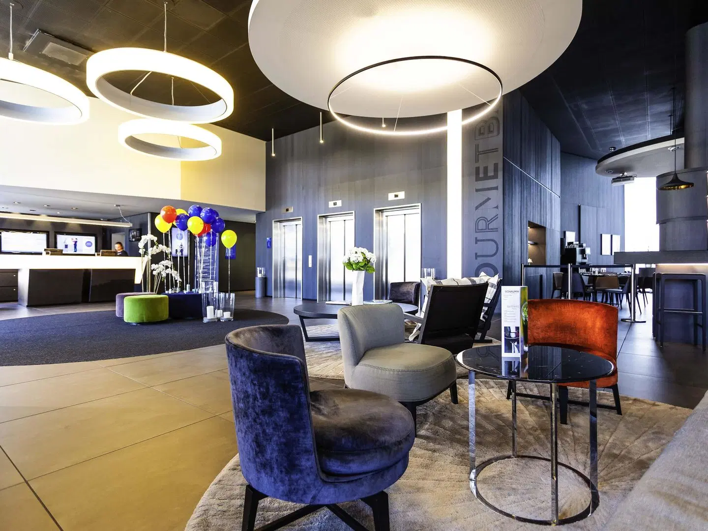 Novotel Basel City Hotel Bar