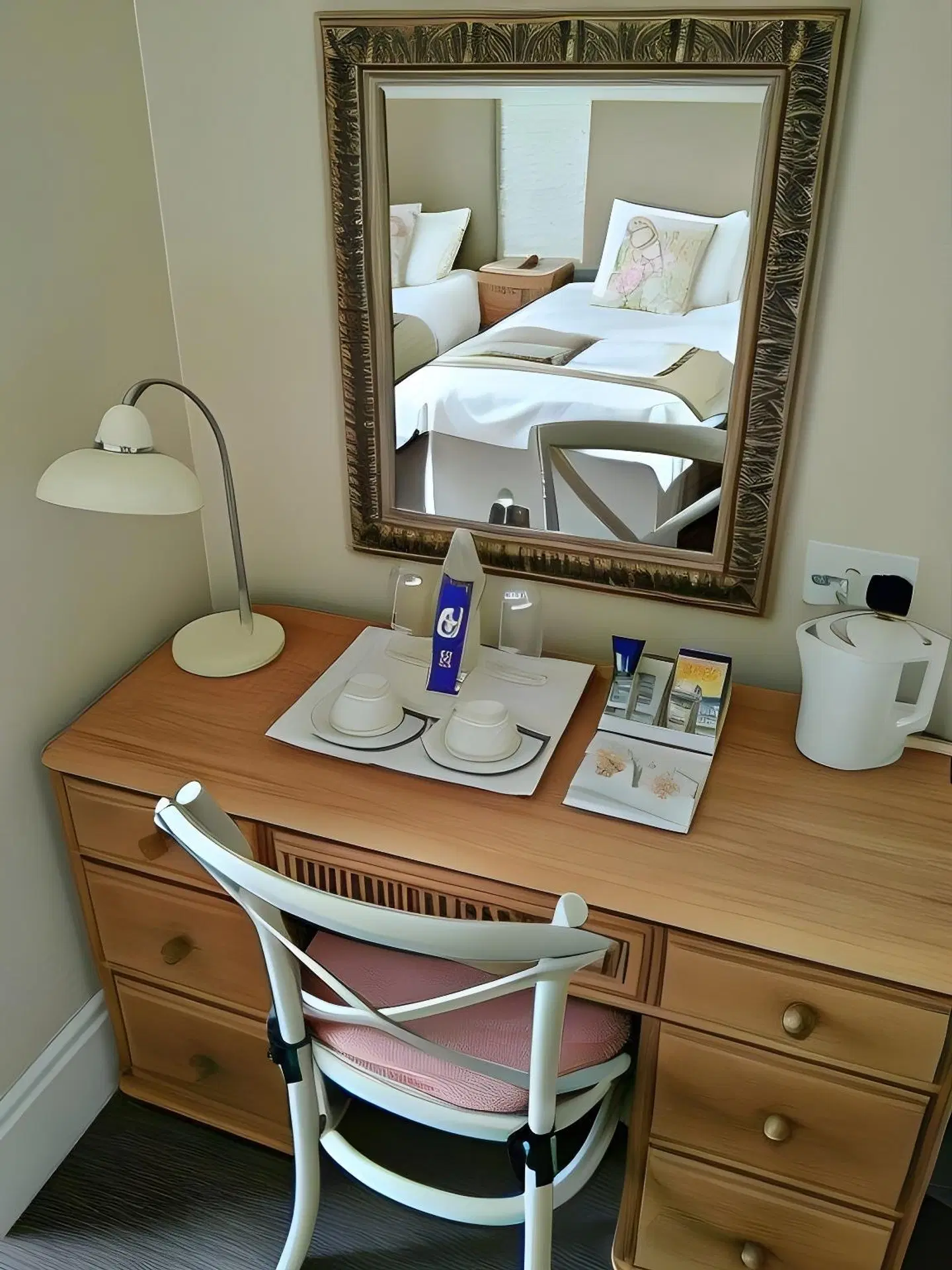 George Hotel ROOM_EXAMPLE