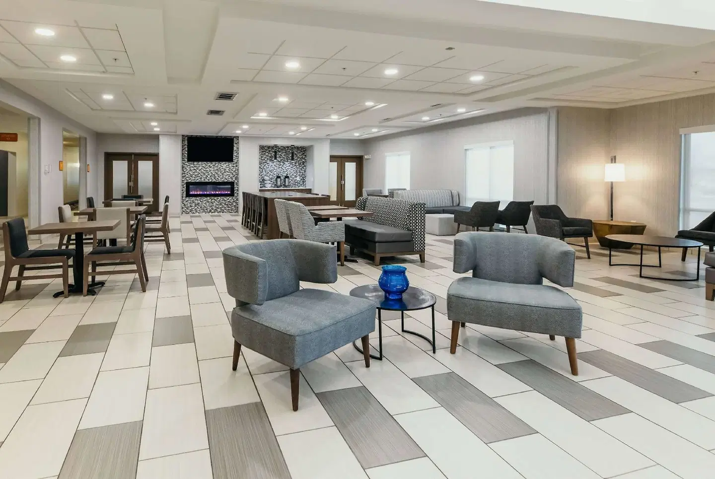 La Quinta Inn & Suites by Wyndham Ankeny IA LOUNGE_LOBBY