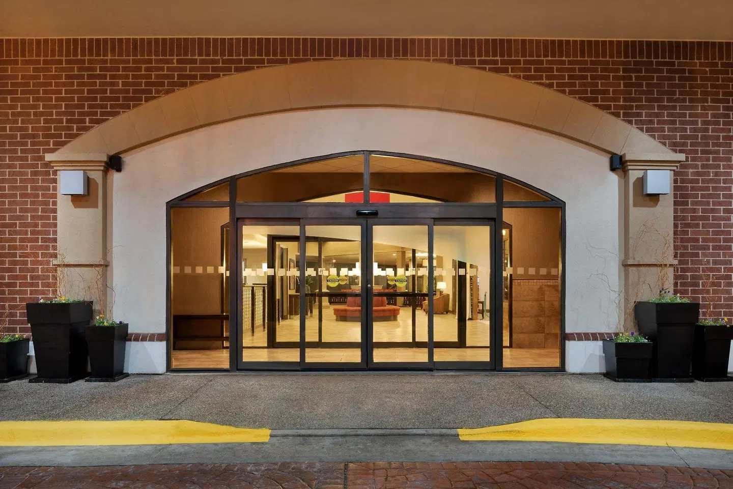 Holiday Inn Dubuque/Galena by IHG EXTERIOR