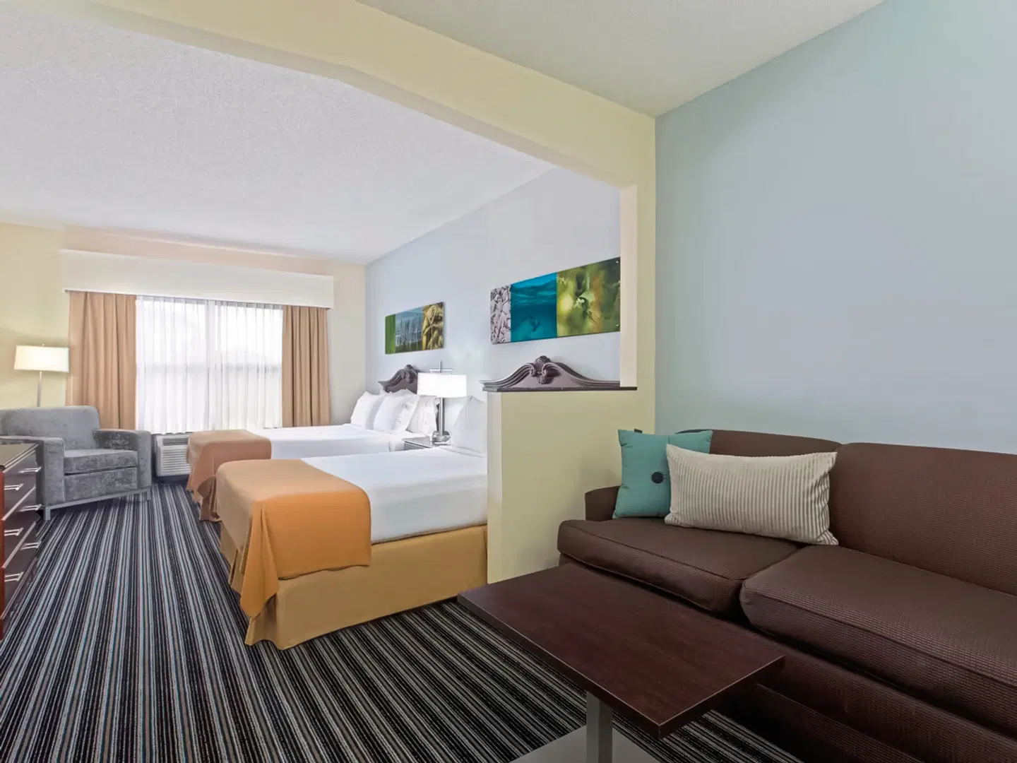 Holiday Inn Express & Suites Clearwater North - Dunedin ROOM_EXAMPLE