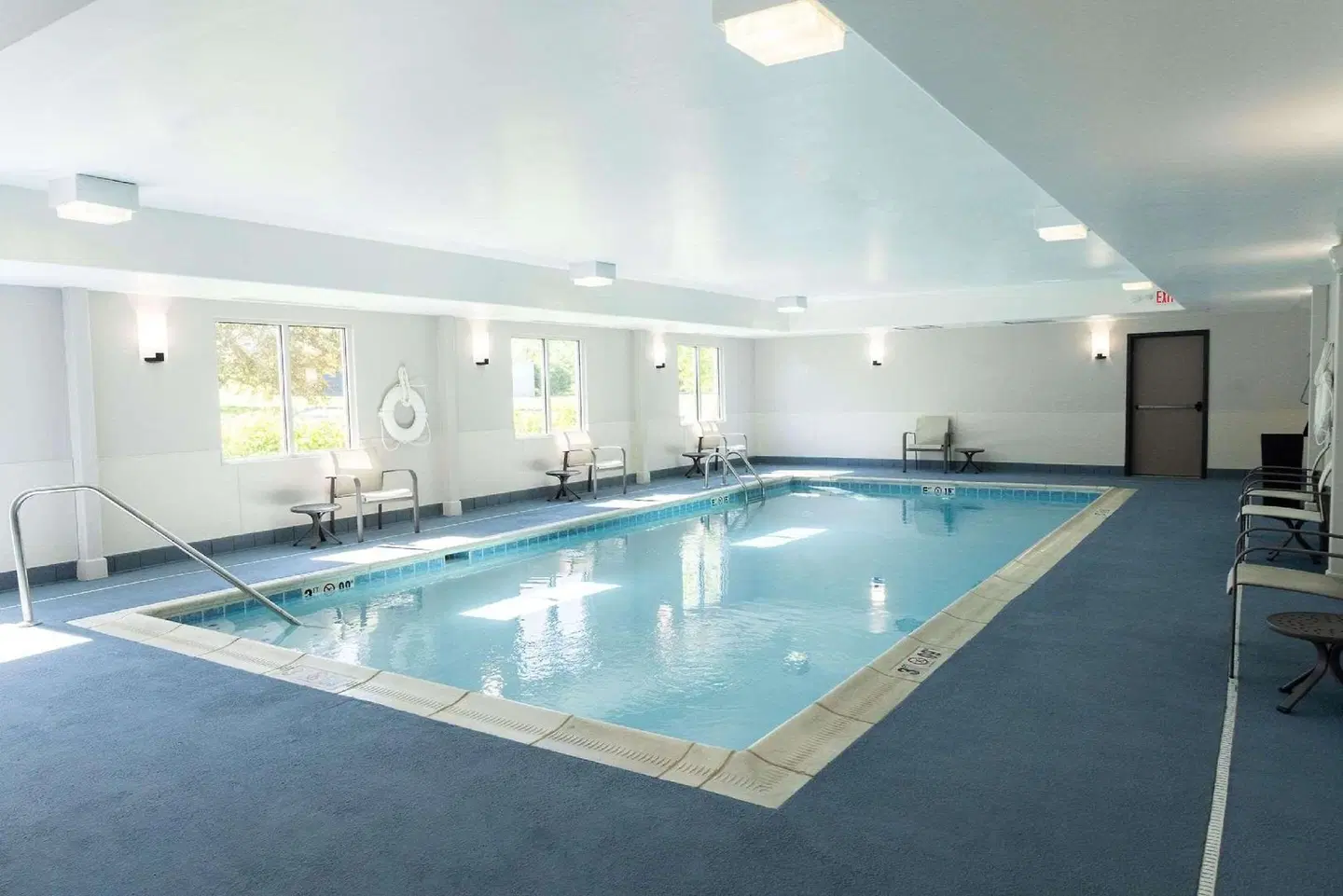 Country Inn & Suites by Radisson, Elizabethtown, KY Hallenbad