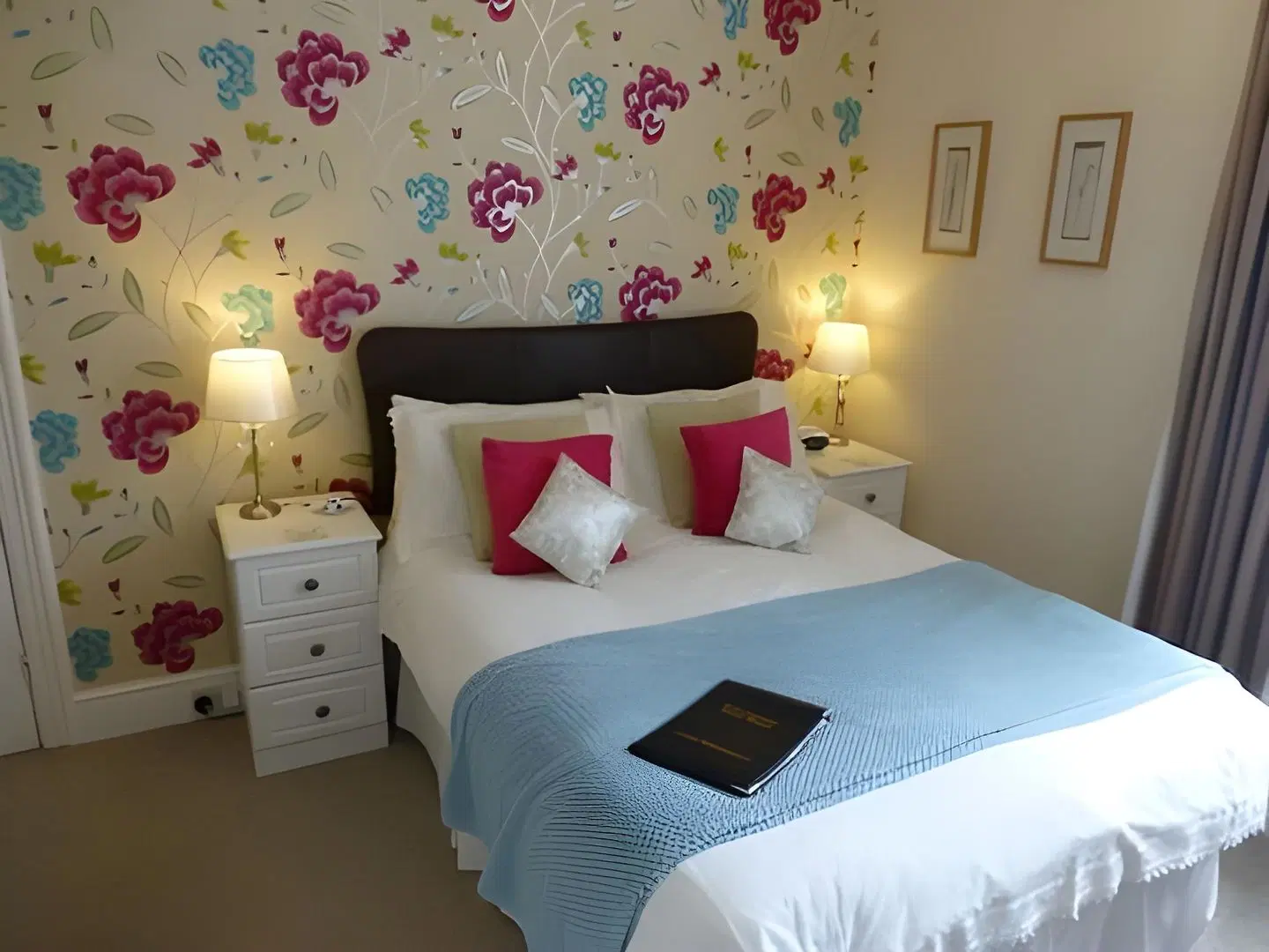 Bryn Derwen Guest House ROOM_EXAMPLE